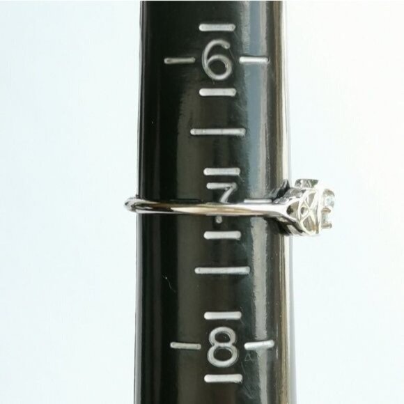 Glacier Blue Topaz Ring in Heart and Celtic Trinity accents size 7 🆕 - Picture 6 of 7